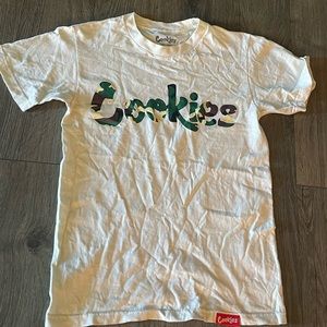 small creme and camo cookie t shirt used very little and need it gone fast